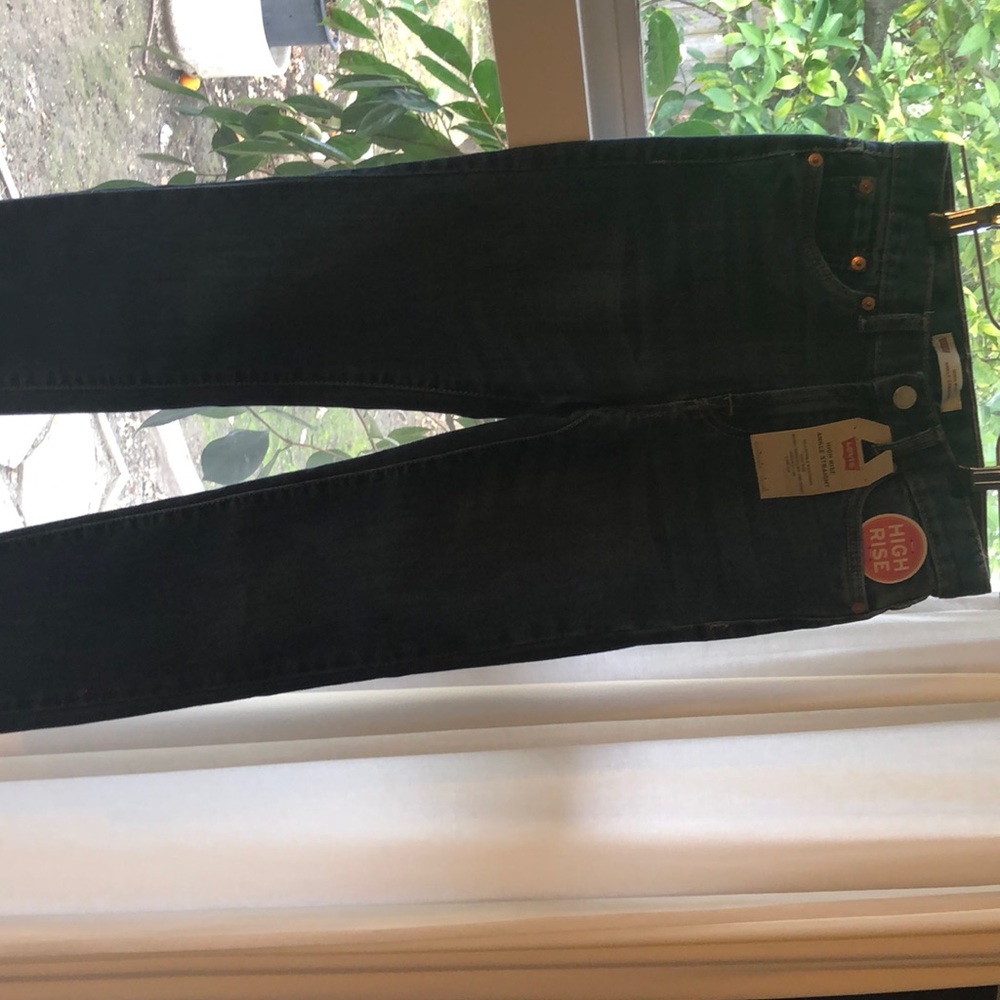 Levi’s high rise ankle straight: kids 10 regular